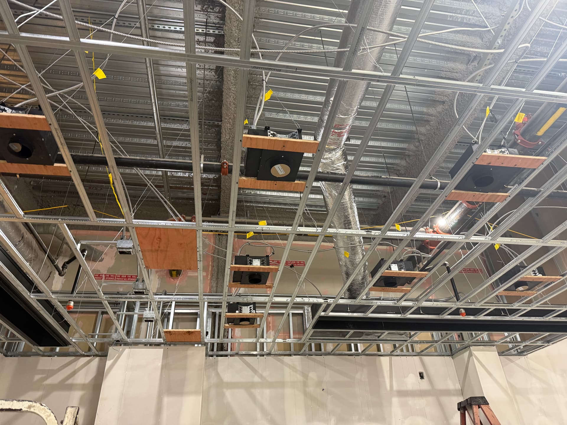 Gallery photos for Yankee Candle Tenant Fit-Up at Mall of Georgia: Image #4