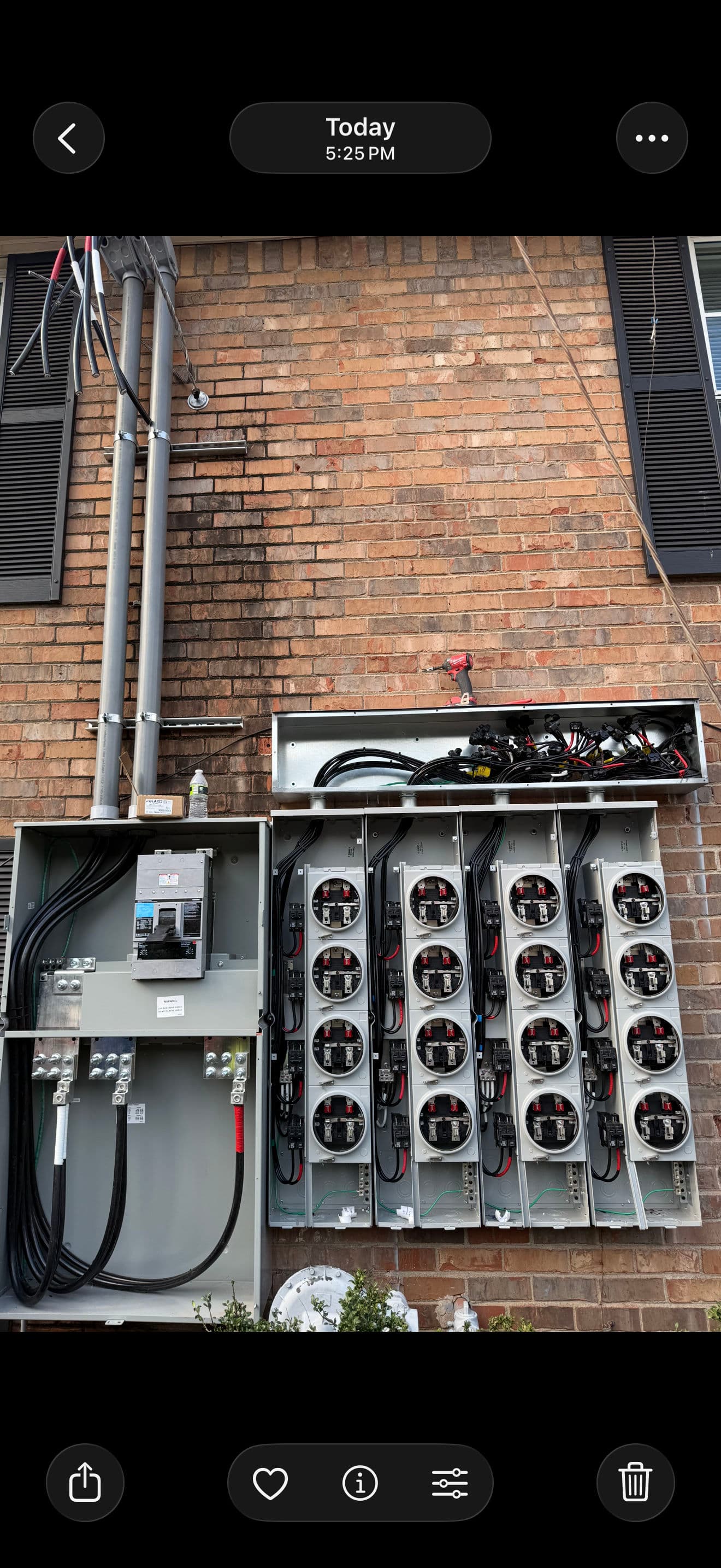 Gallery photos for 800 Amp 16-Unit Meter Disconnect and Service Repair in East Point GA: Image #1